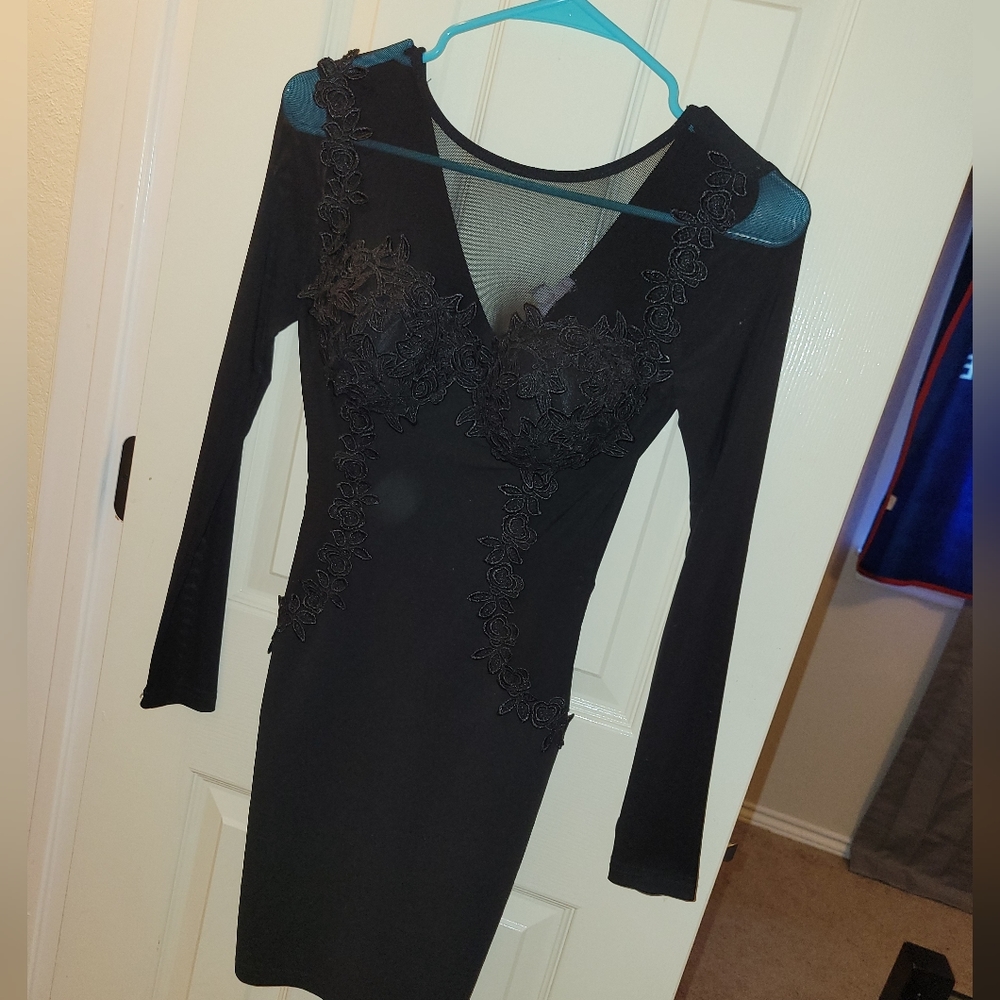Black dress agaci